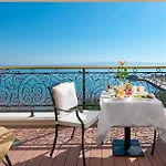 Harmony Отель 4*