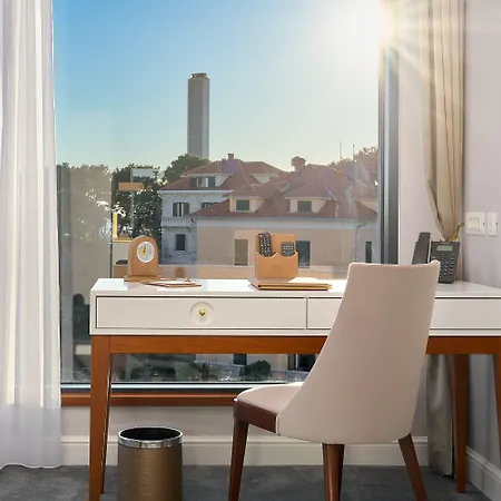 Harmony 4* 스플리트