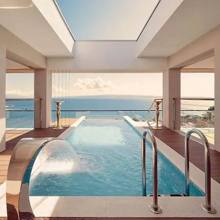 Harmony Hotel 4*