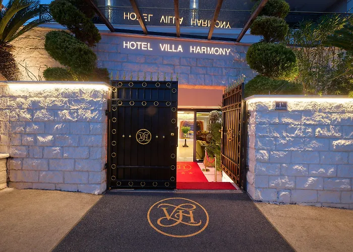Hotel Harmony